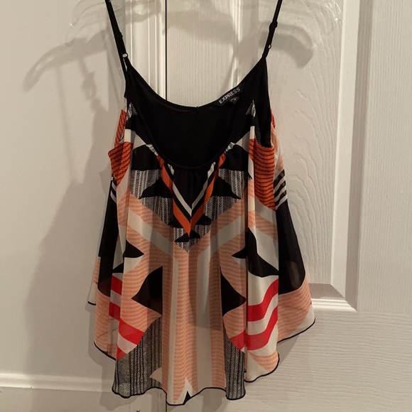 Express cute tank top - Picture 3 of 4